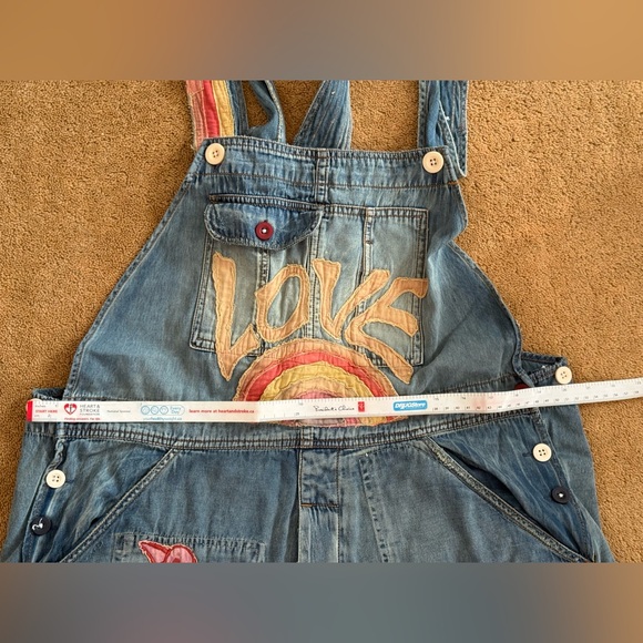 RARE 🦄 NWT Magnolia Pearl Embroidered Love Applique Overalls 032 - Picture 9 of 12